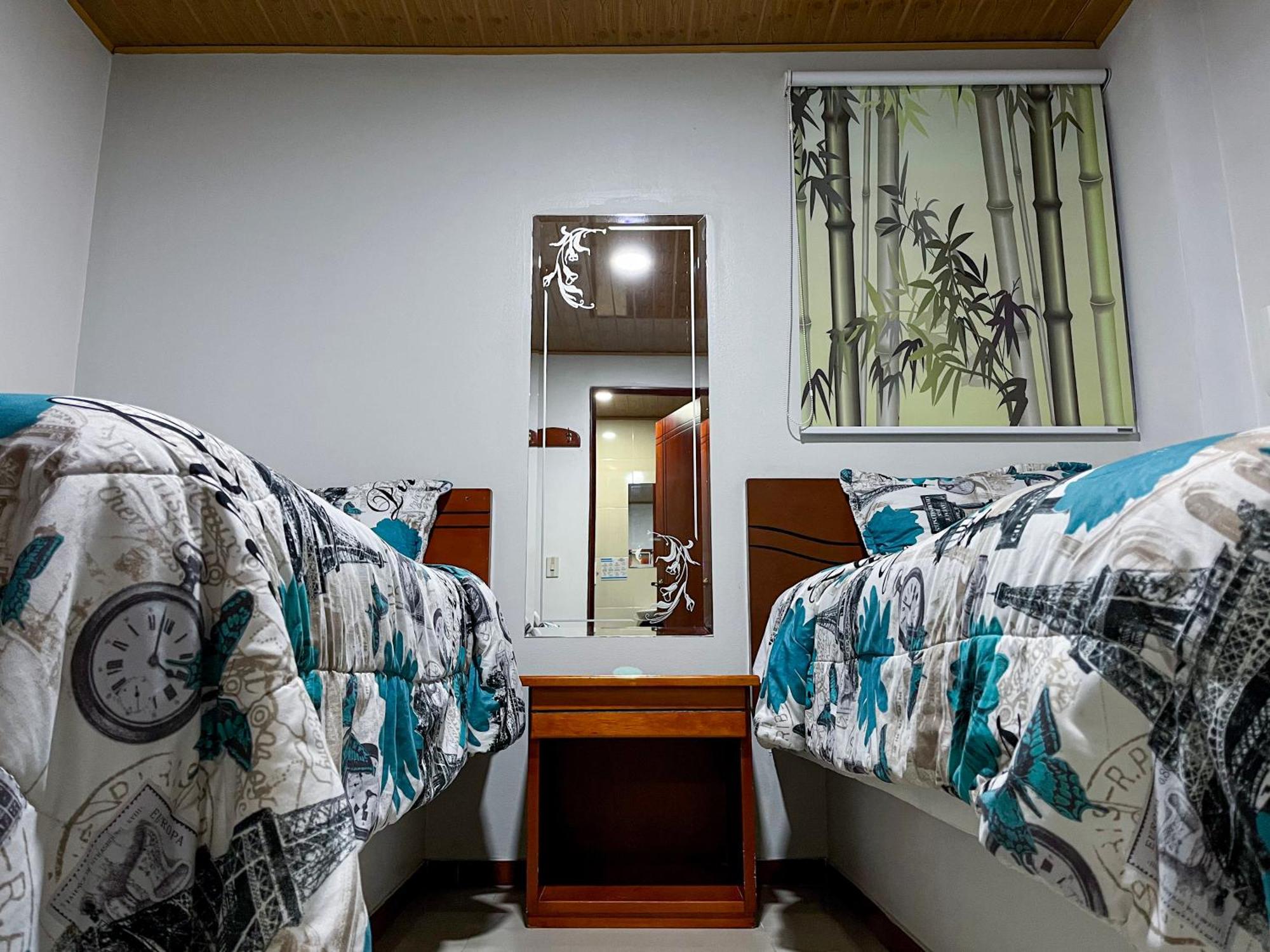 בוגוטה Hotel Casa Baquero מראה חיצוני תמונה